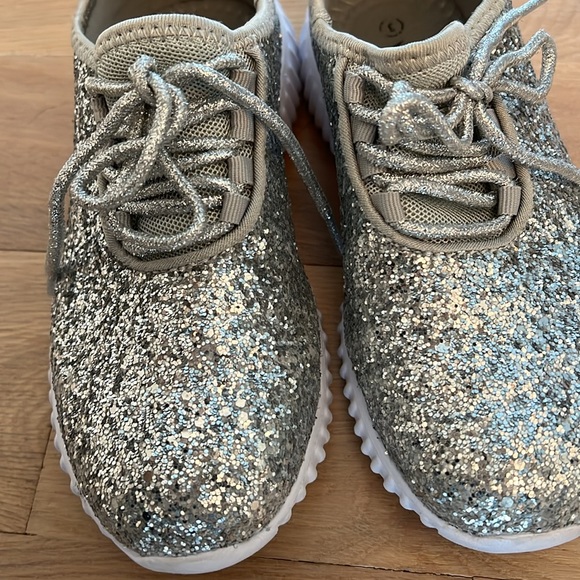 Silver Sparkle Wiessman Hip-Hop Shoes - Picture 3 of 4